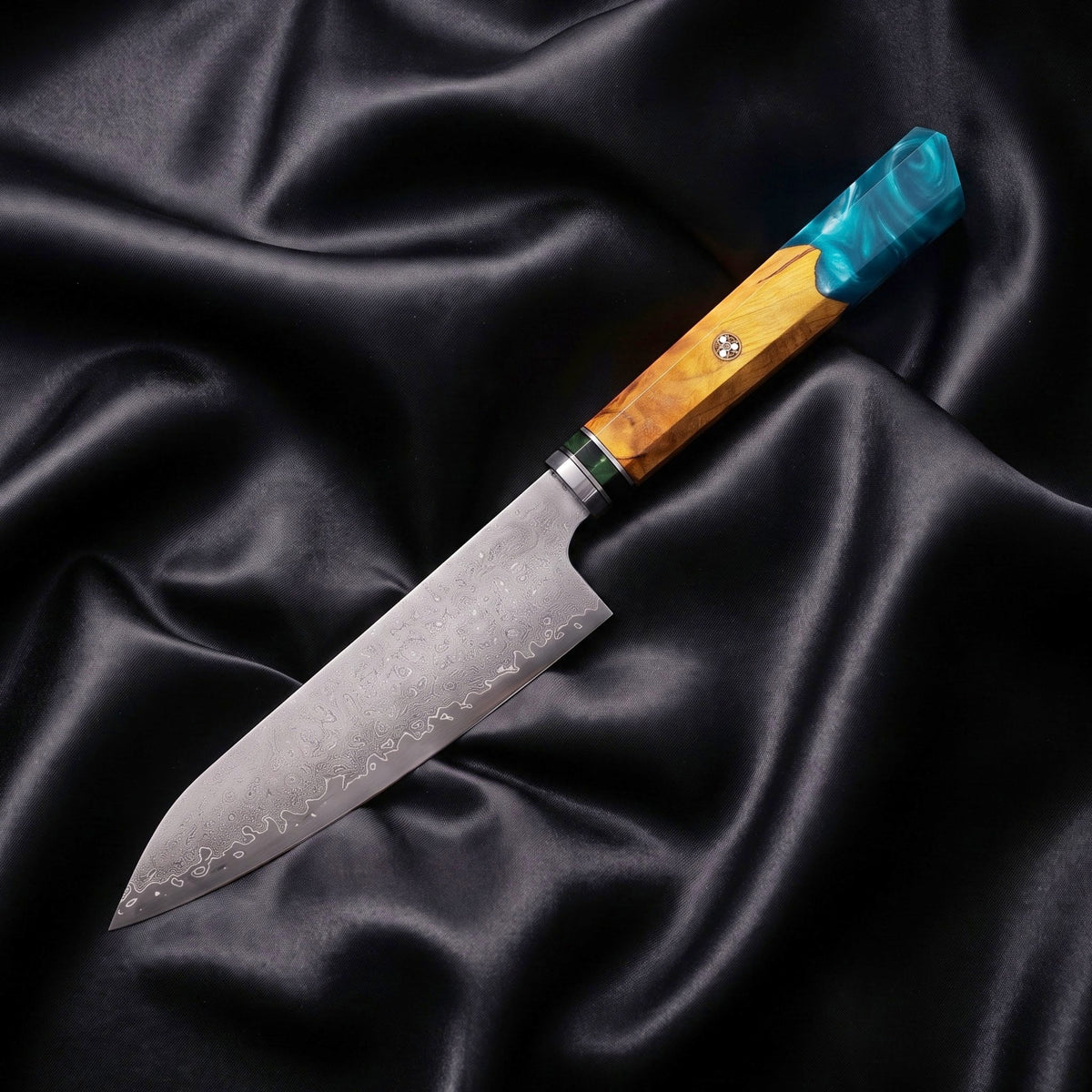 Kawasemi Utility Knife · full blade on black silk