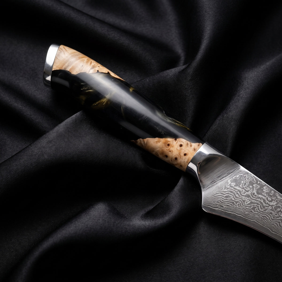 Yoizuki Honesuki Boning Knife · handle close-up