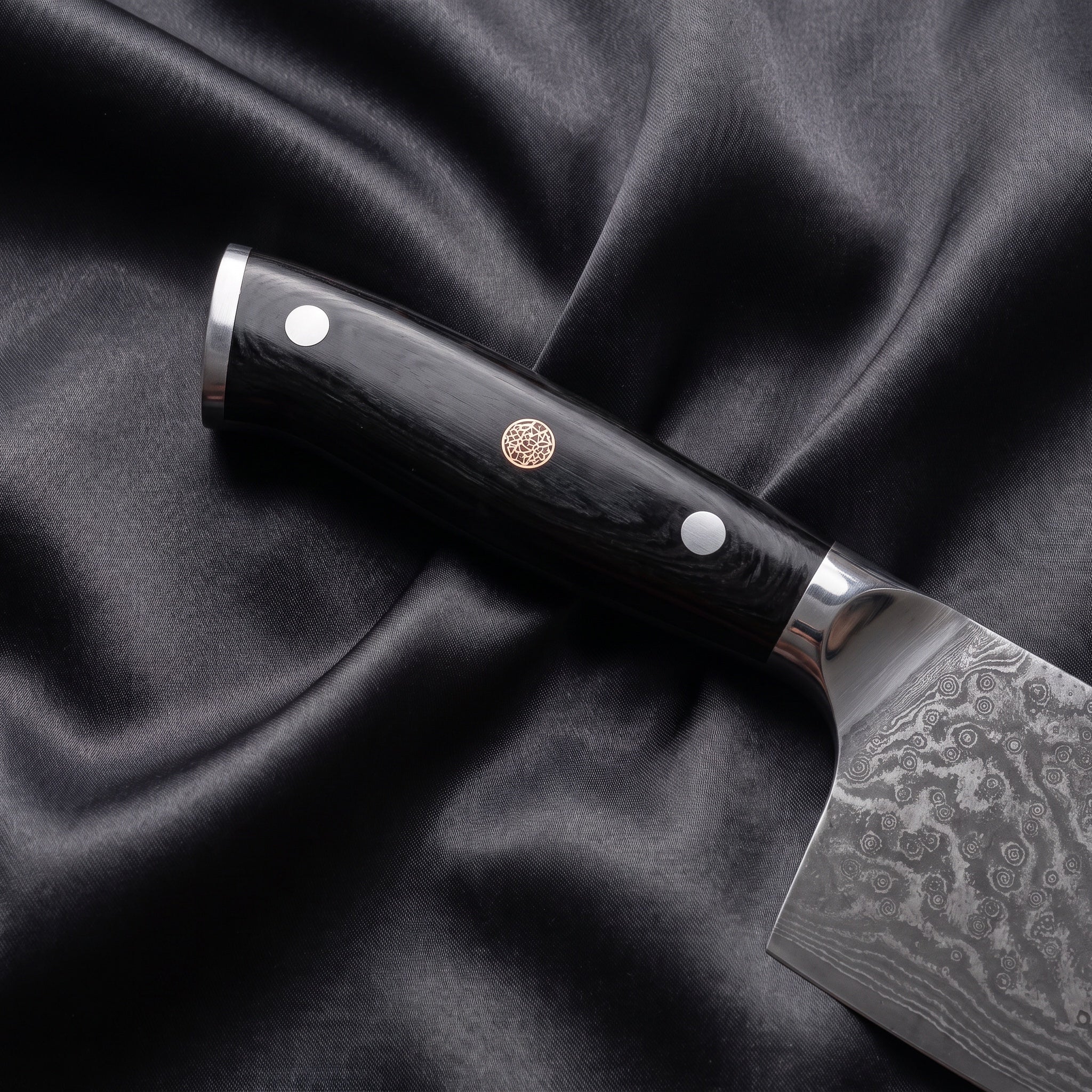 Homura Cleaver Knife · handle close-up