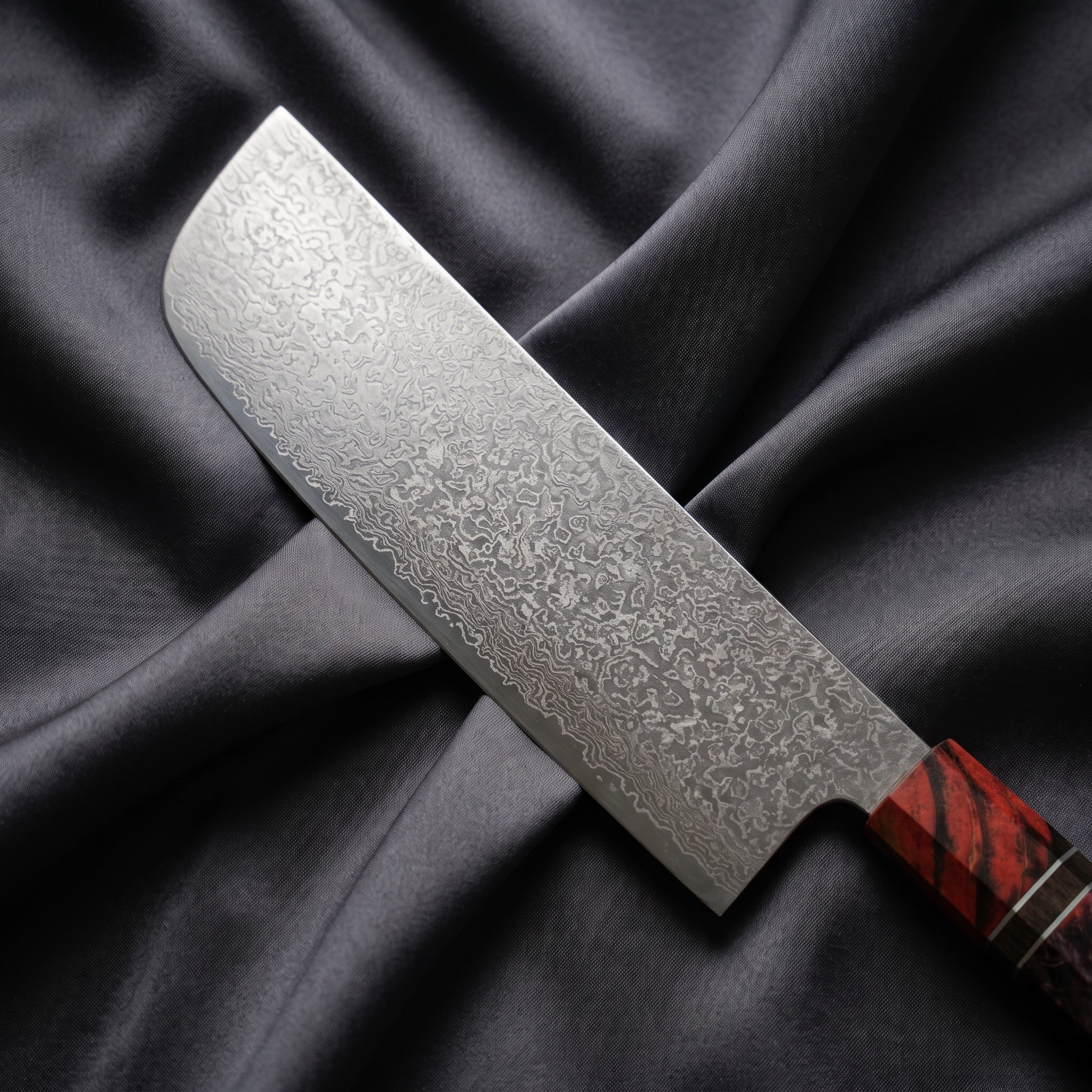 Kasumi Nakiri Knife · Damascus blade close-up