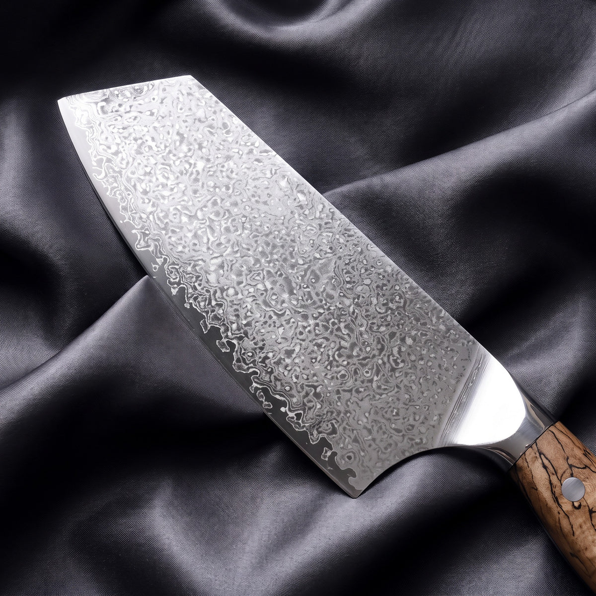 Konoha Cleaver Knife · Damascus blade close-up