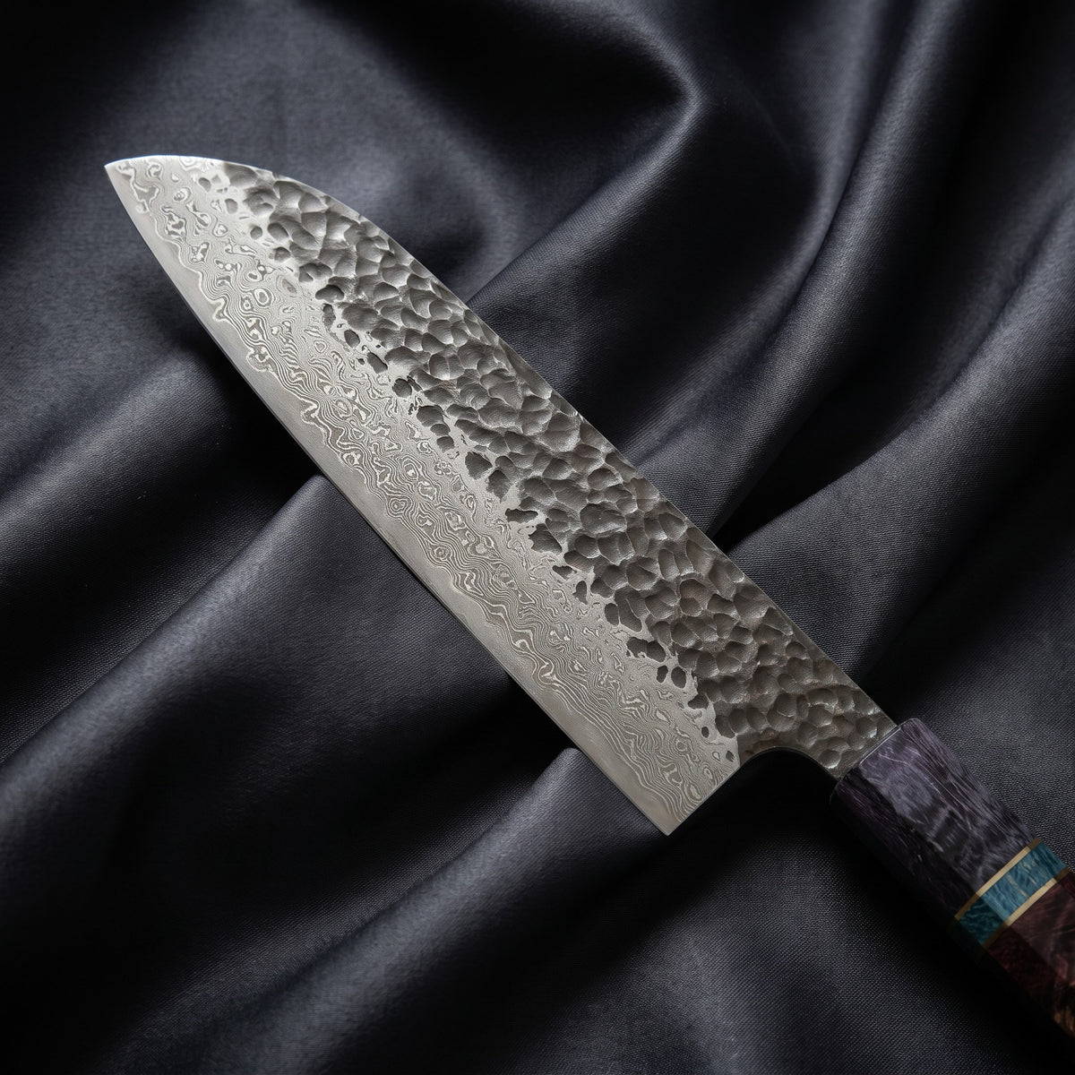 Rekka Santoku Knife · Damascus blade close-up