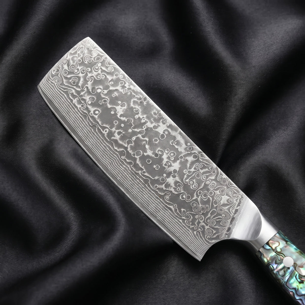 Sazanami Nakiri Knife · Damascus blade close-up