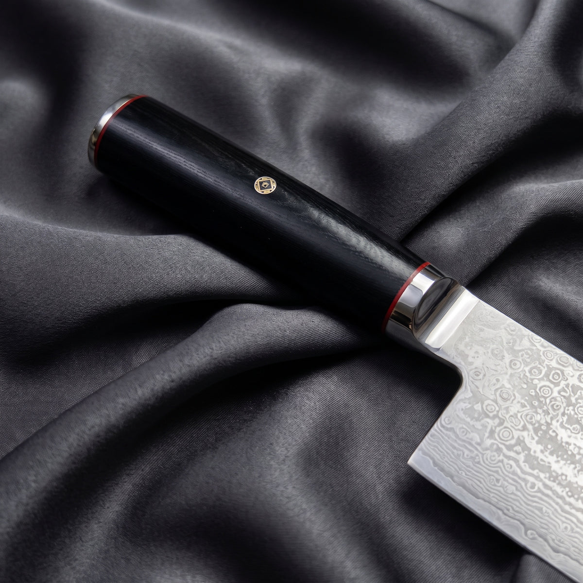Tsurugi Cleaver Knife · handle close-up